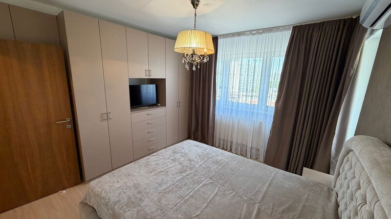 Dristor, metrou, Mall Park Lake, cu loc de parcare