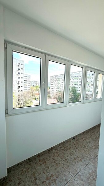 Dristor, metrou, Mall Park Lake, cu loc de parcare